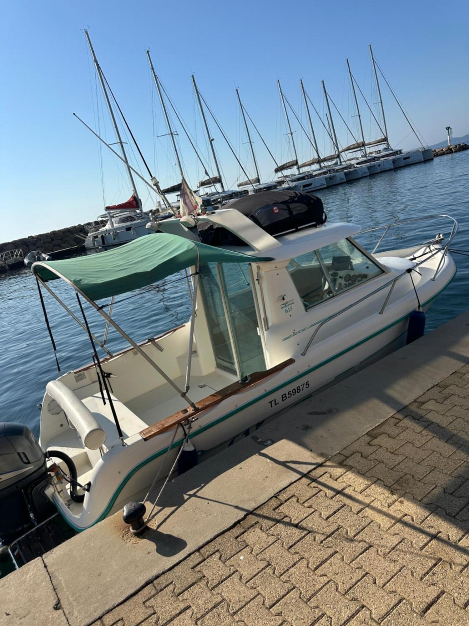 Moderne Au Cap Brun *
